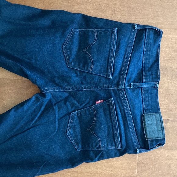 Levi’s Jeans - Picture 3 of 3